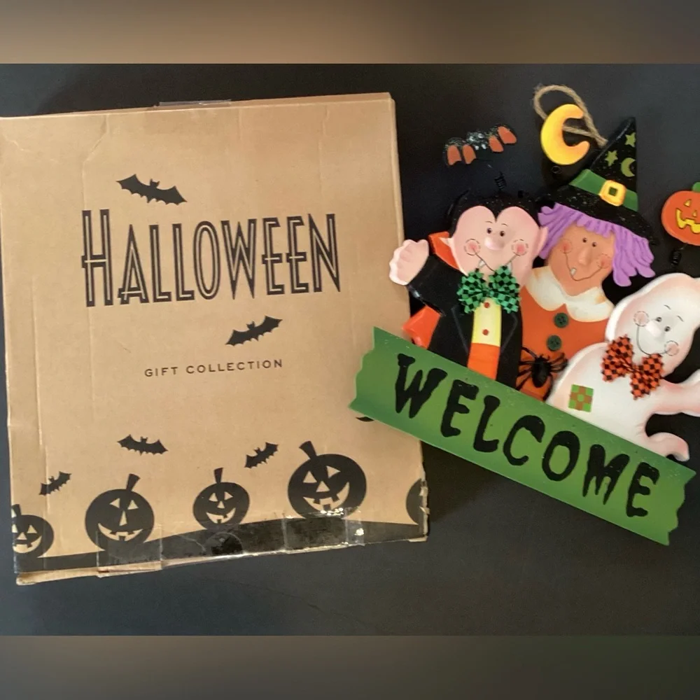 VTG AVON 1997 Halloween Welcome Wooden Door Hanger. - Picture 9 of 14